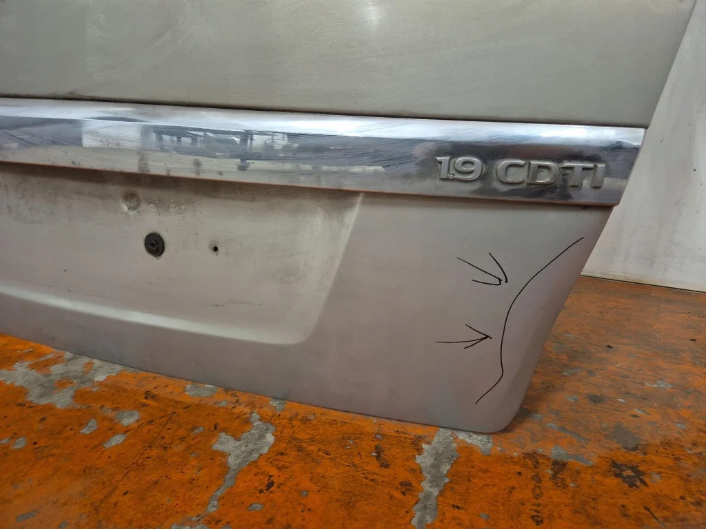 Opel Zafira II B 05-10 Baklucka Bagage W-30903- image 10