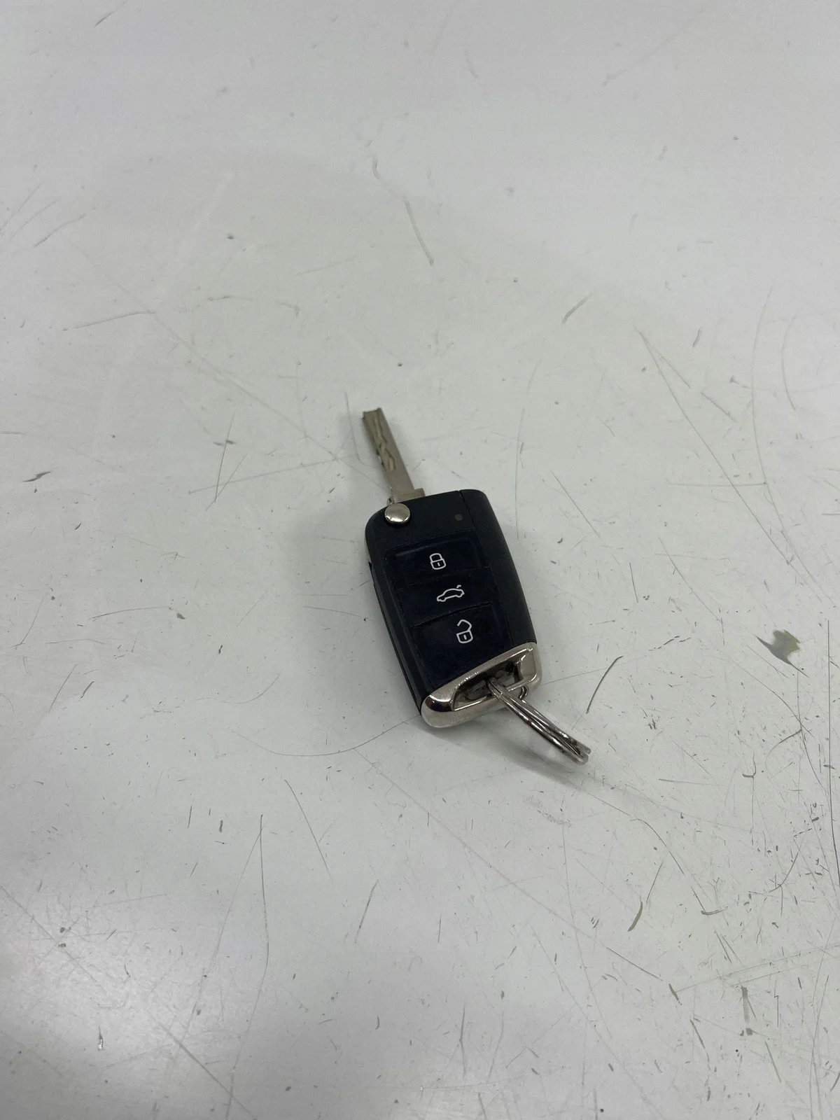 Tändningslås VW 5G6 959 752 med 2 nycklar