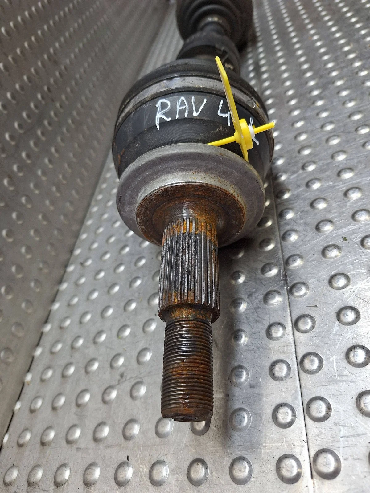 Antriebswelle Links Vorne Toyota RAV4 III 2.2 D4D