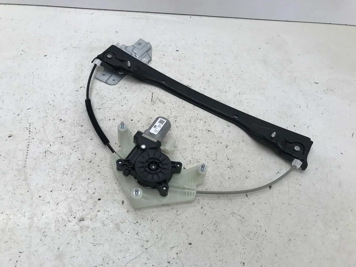 Chery Omoda 5 2025 Alzacristallo Destro
