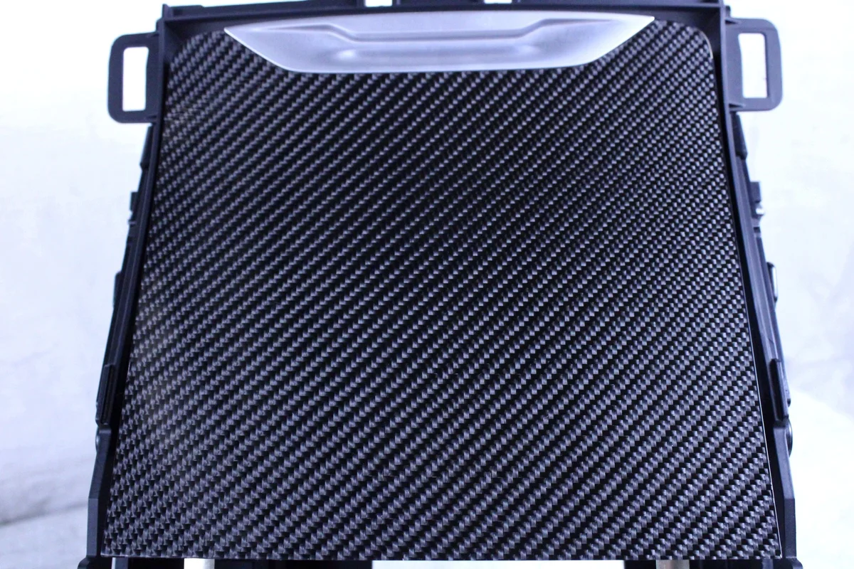 BMW X5 G05 Cache Carbone Tunnel Central image 3