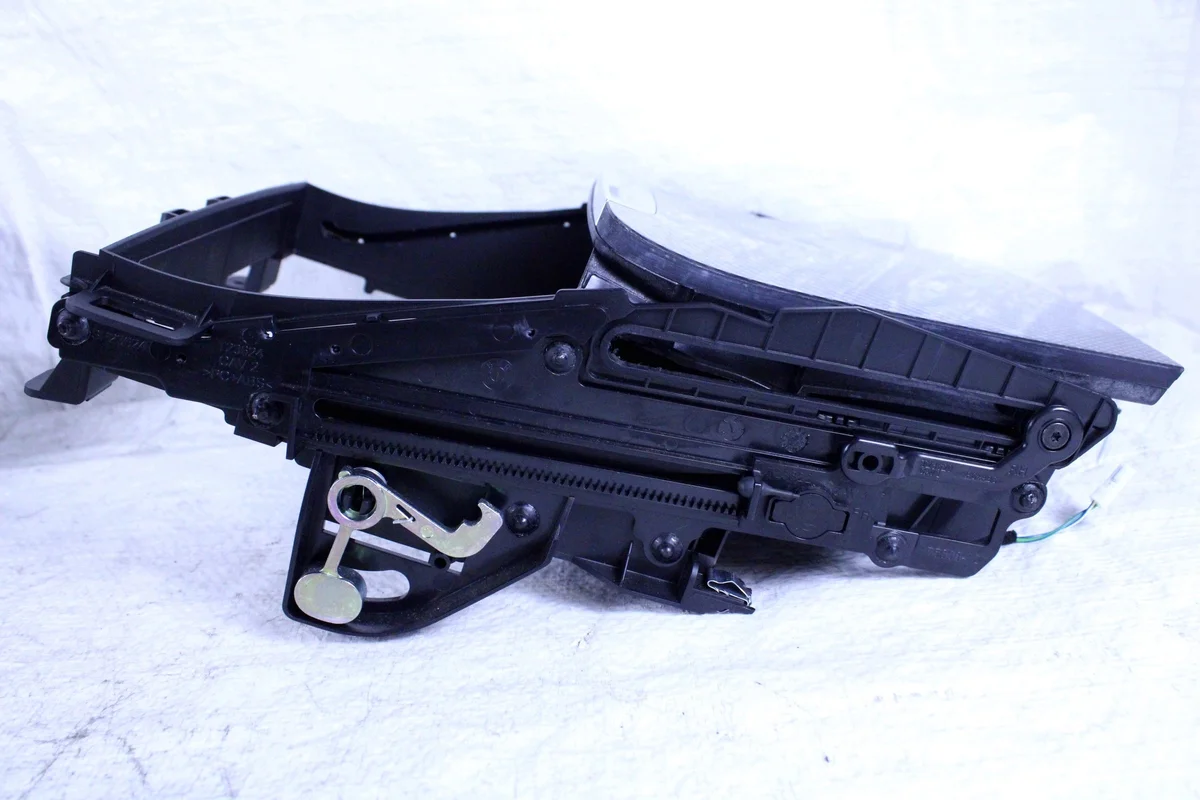 BMW X5 G05 Cache Carbone Tunnel Central image 7