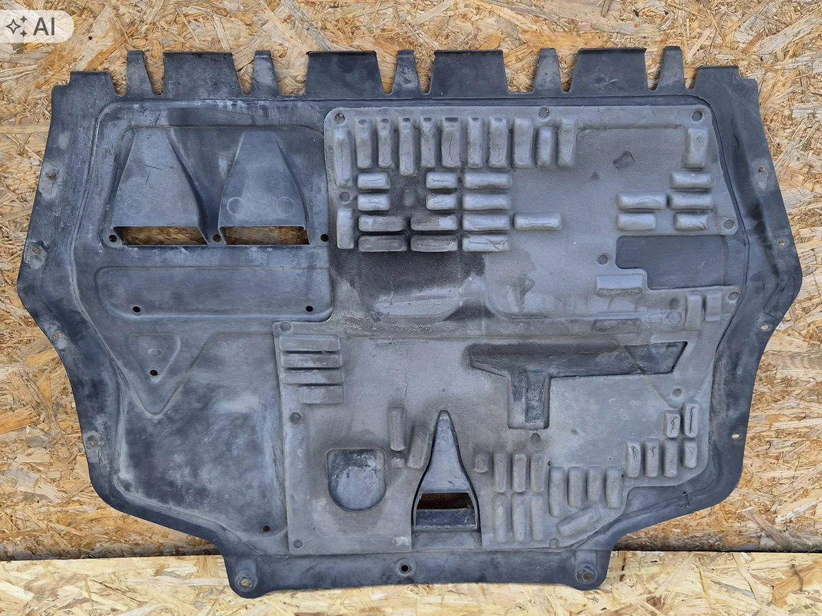 Cache sous moteur Audi A3 VW Golf V 1K0825237 image 5