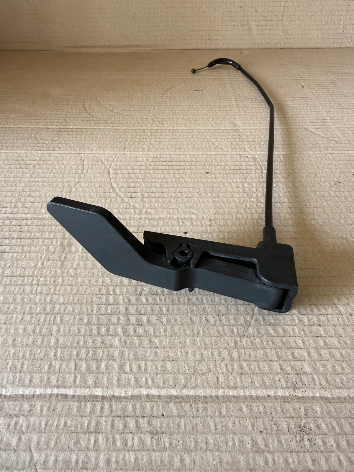Lås för huv + handtag Renault Megane III