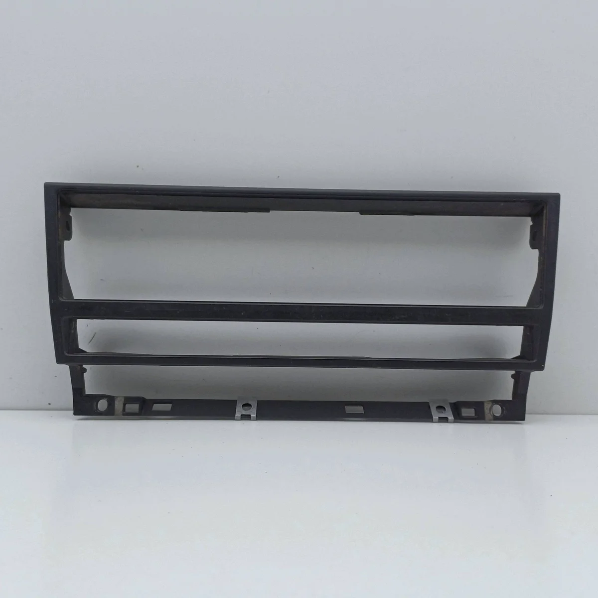 Ramka Radia BMW 5 E39 DRC125091 Usado