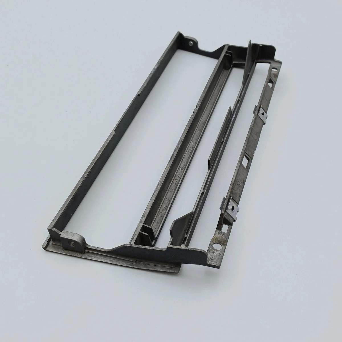 Radio Panel Console Frame BMW 5 E39 DRC125091 image 6