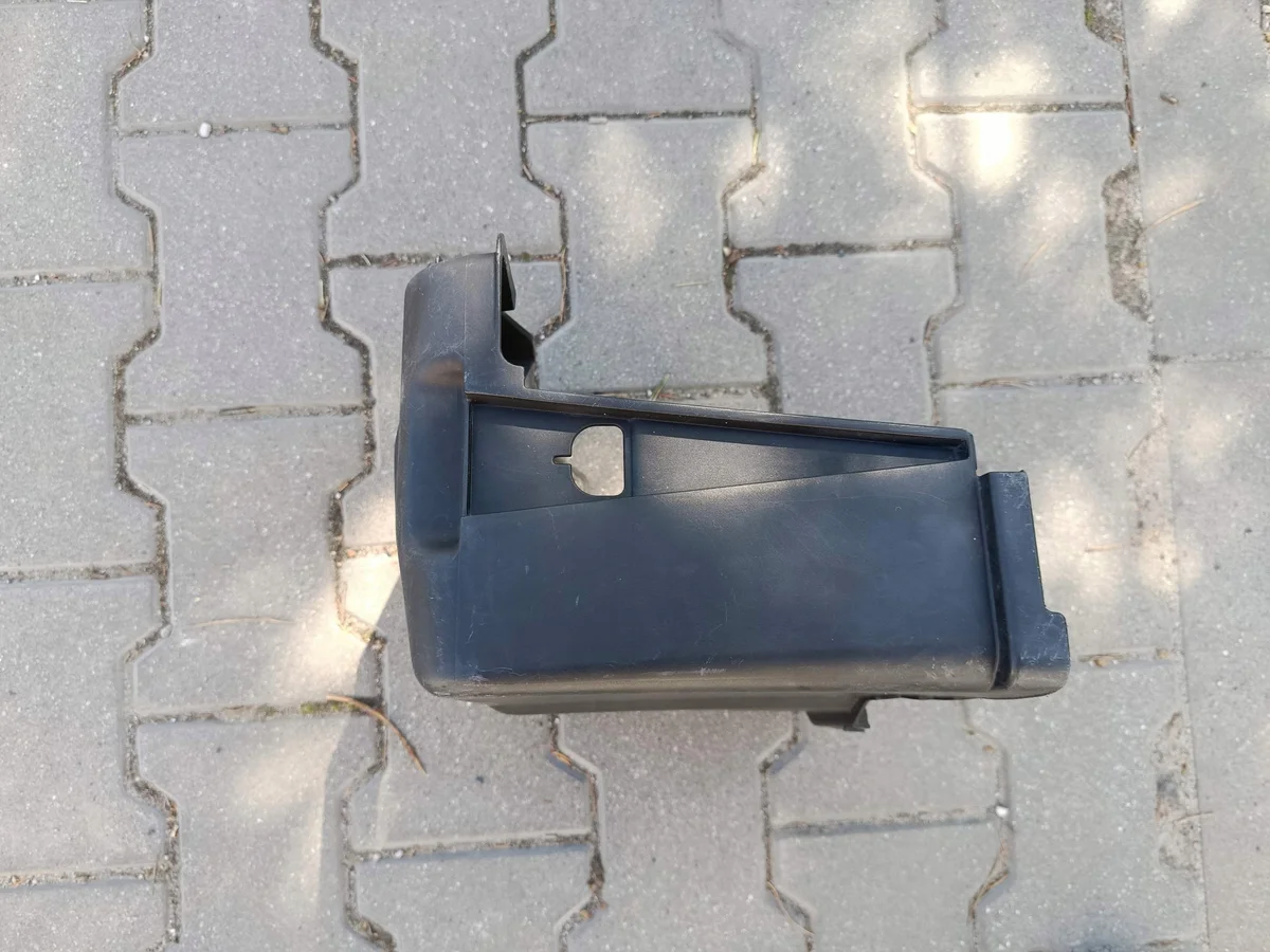 VW Battery Housing 1J0915435C image 4