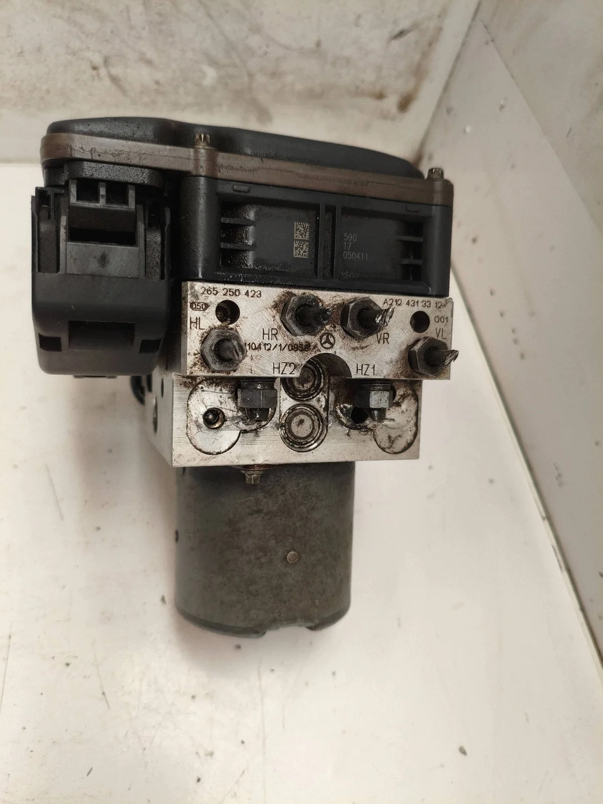 Bremskraftverstärker Mercedes E-Klasse W212 A2124313312 image 3