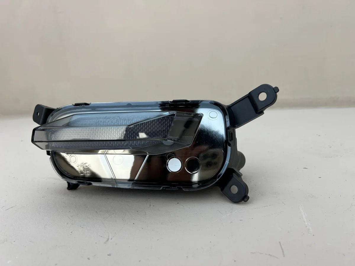 Farol Hyundai Tucson IV 2024 Esquerdo Usado image 4