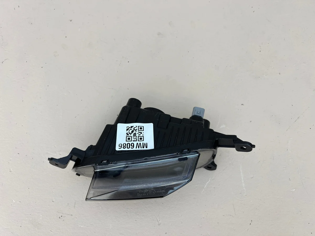 Farol Hyundai Tucson IV 2024 Esquerdo Usado image 5