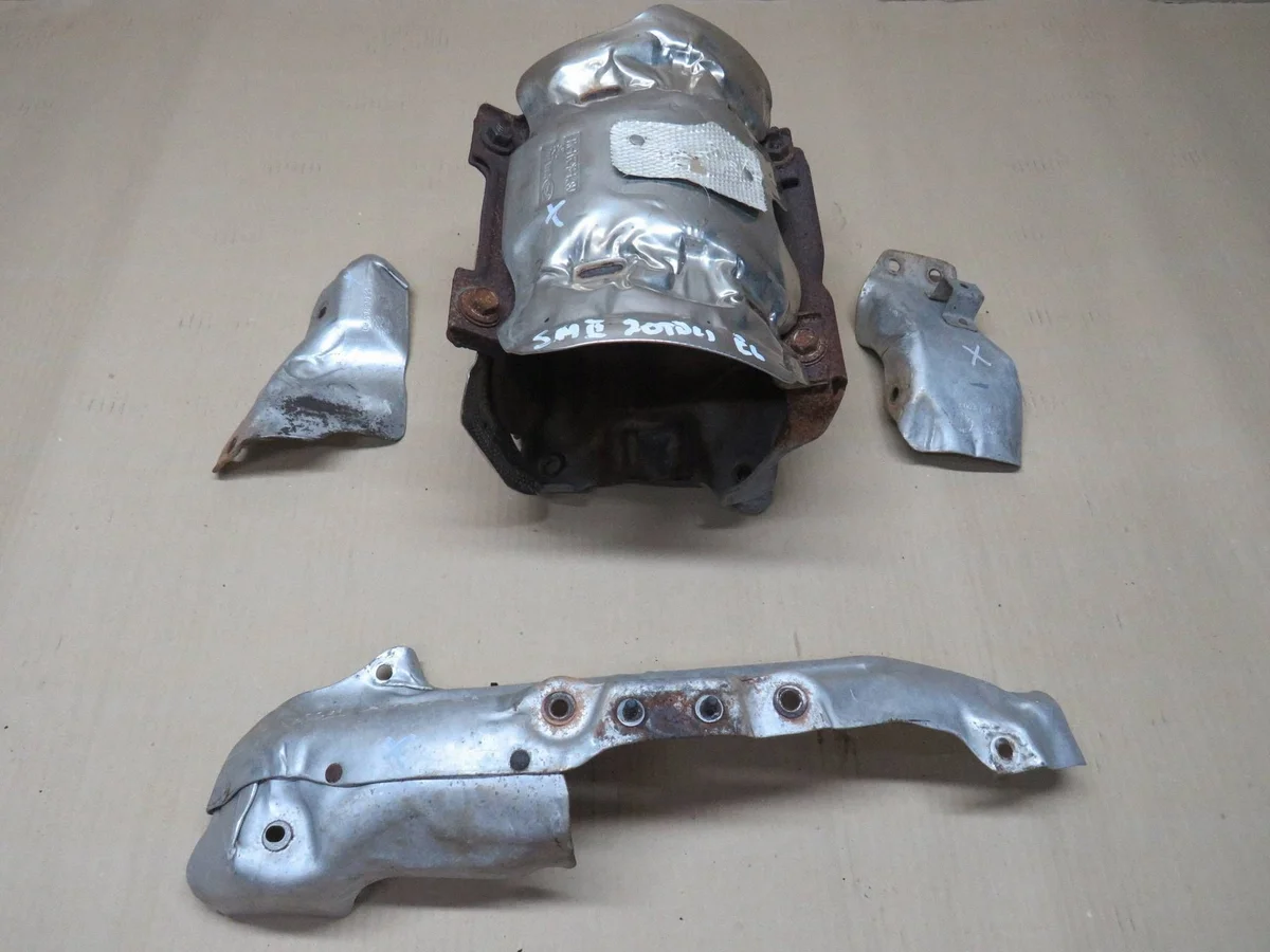 Ford Mondeo MK V 2017 Hitzeschutz Motorraum