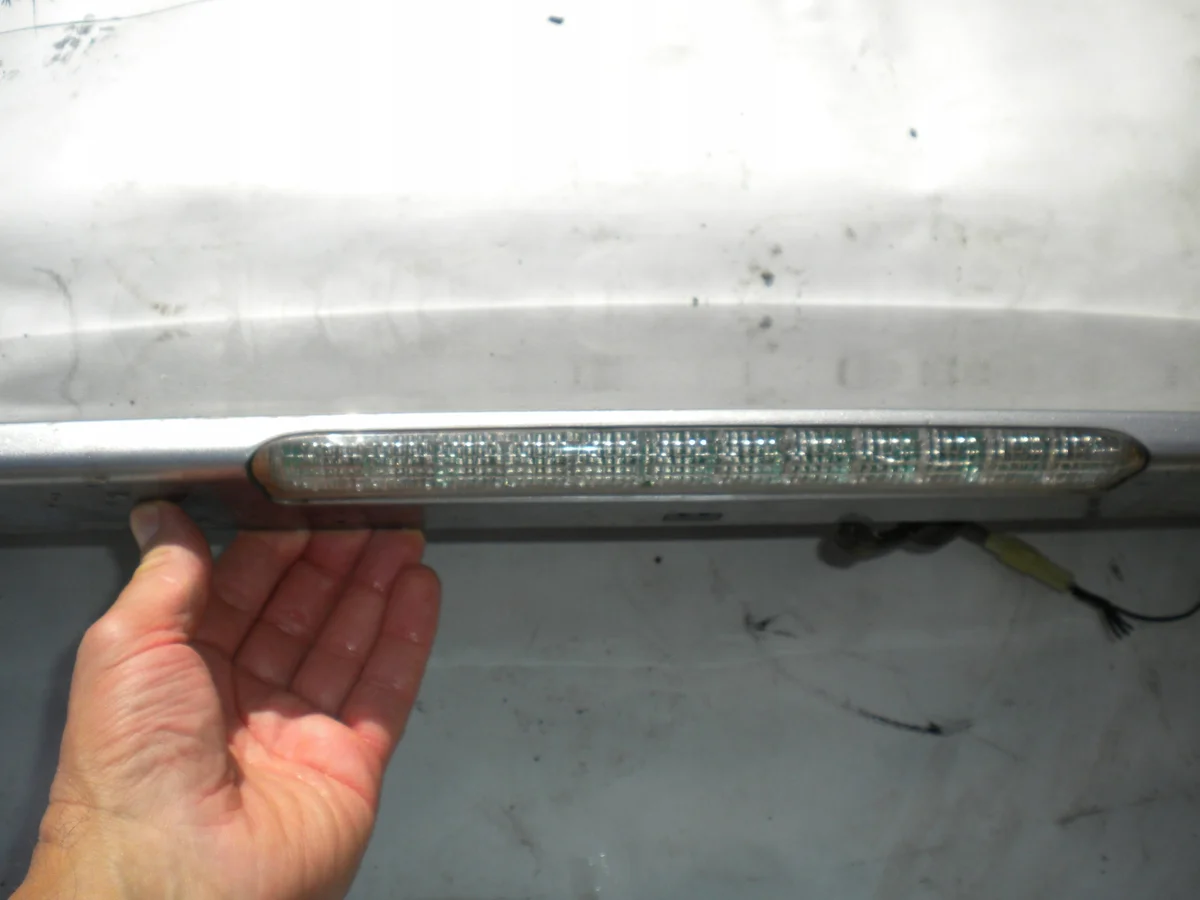 Spoiler Lotka Subaru Legacy 96031AG030 image 4