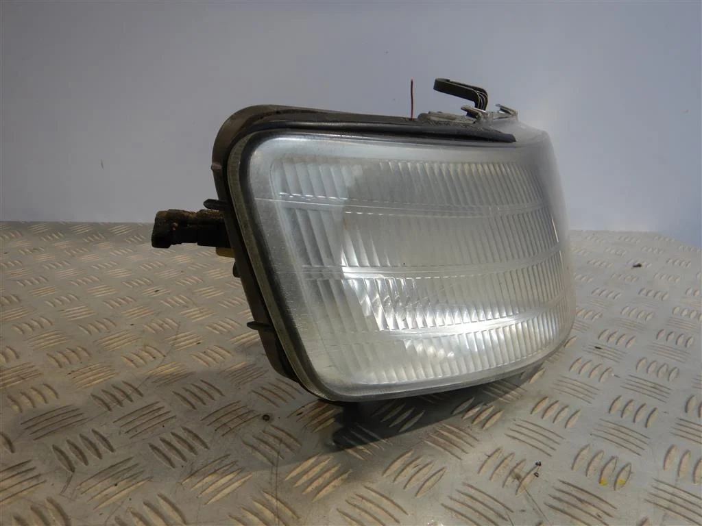Faro Honda Accord VI Derecho Usado image 6