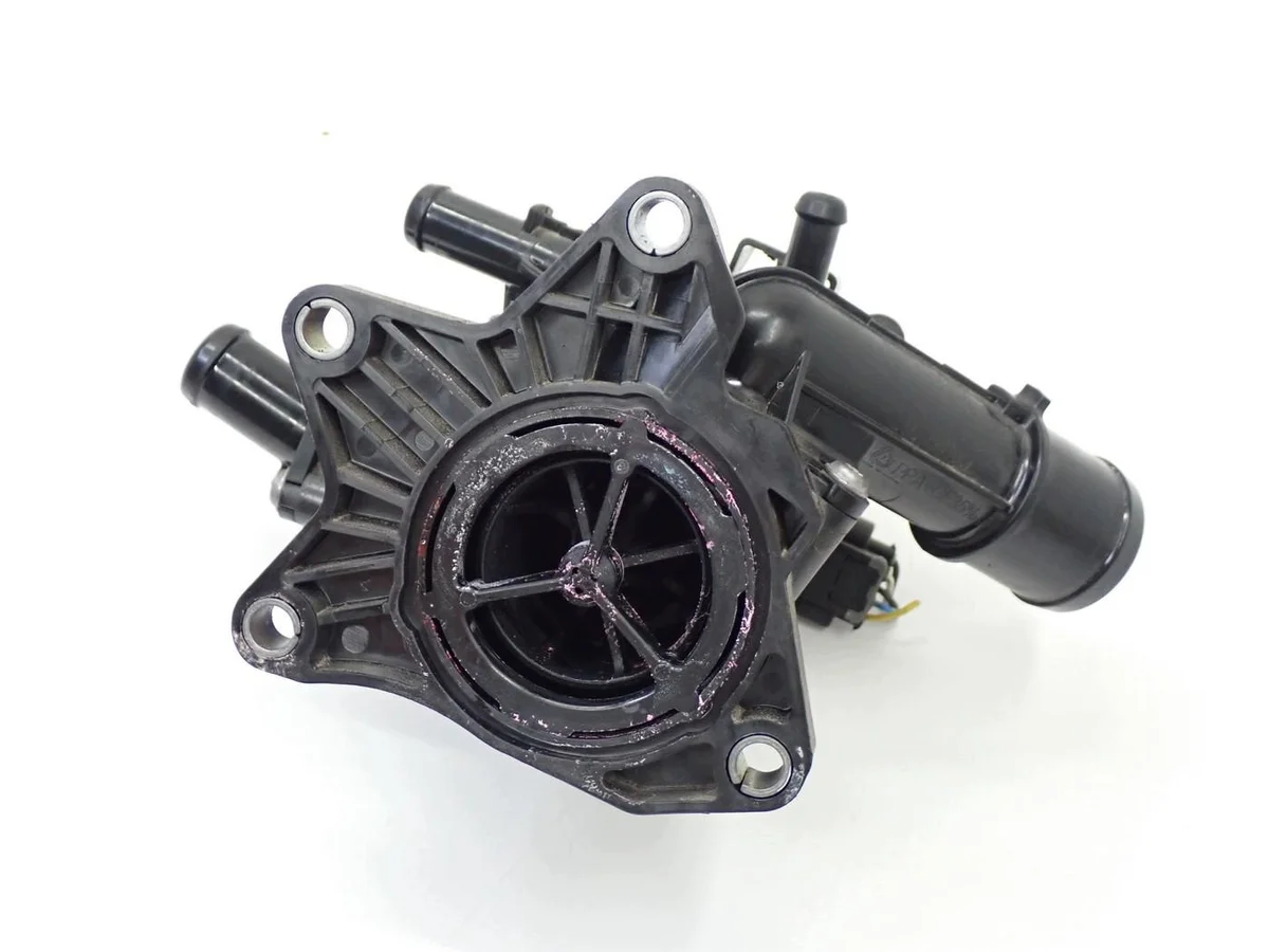 Behuizing thermostaat Kia Ceed III 1.0 T-GDi image 3