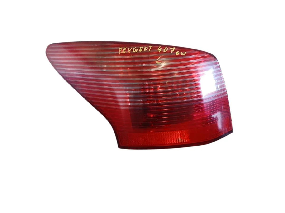 LAMPA TYLNA LEWA Peugeot 407 SW KAO3907
