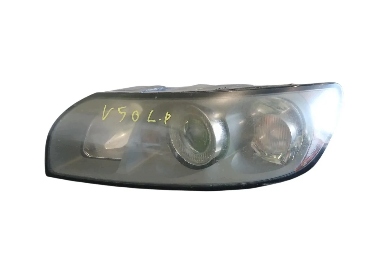 Faro Sinistro Volvo V50 KAO3930
