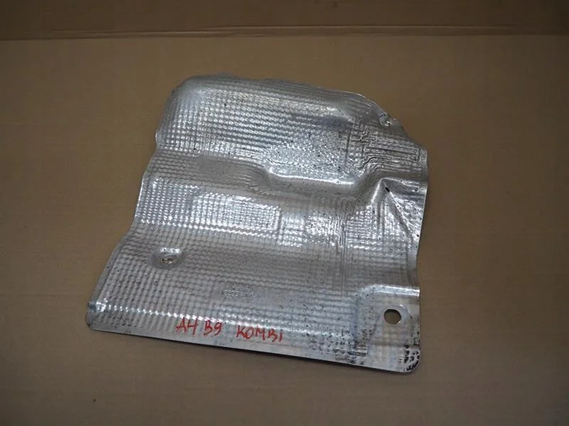 Audi A4 B9 Avant 8W0804172 Cache thermique