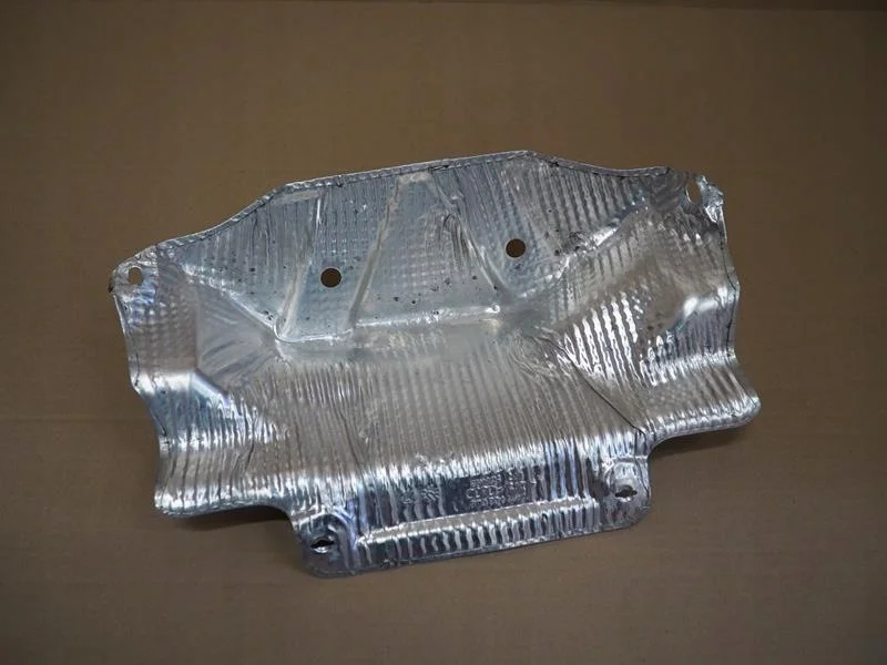 Audi A4 B9 Kombi Avant värmesköld image 3