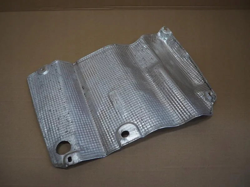 Audi A4 B9 Avant 8W0804171 Cache thermique image 3