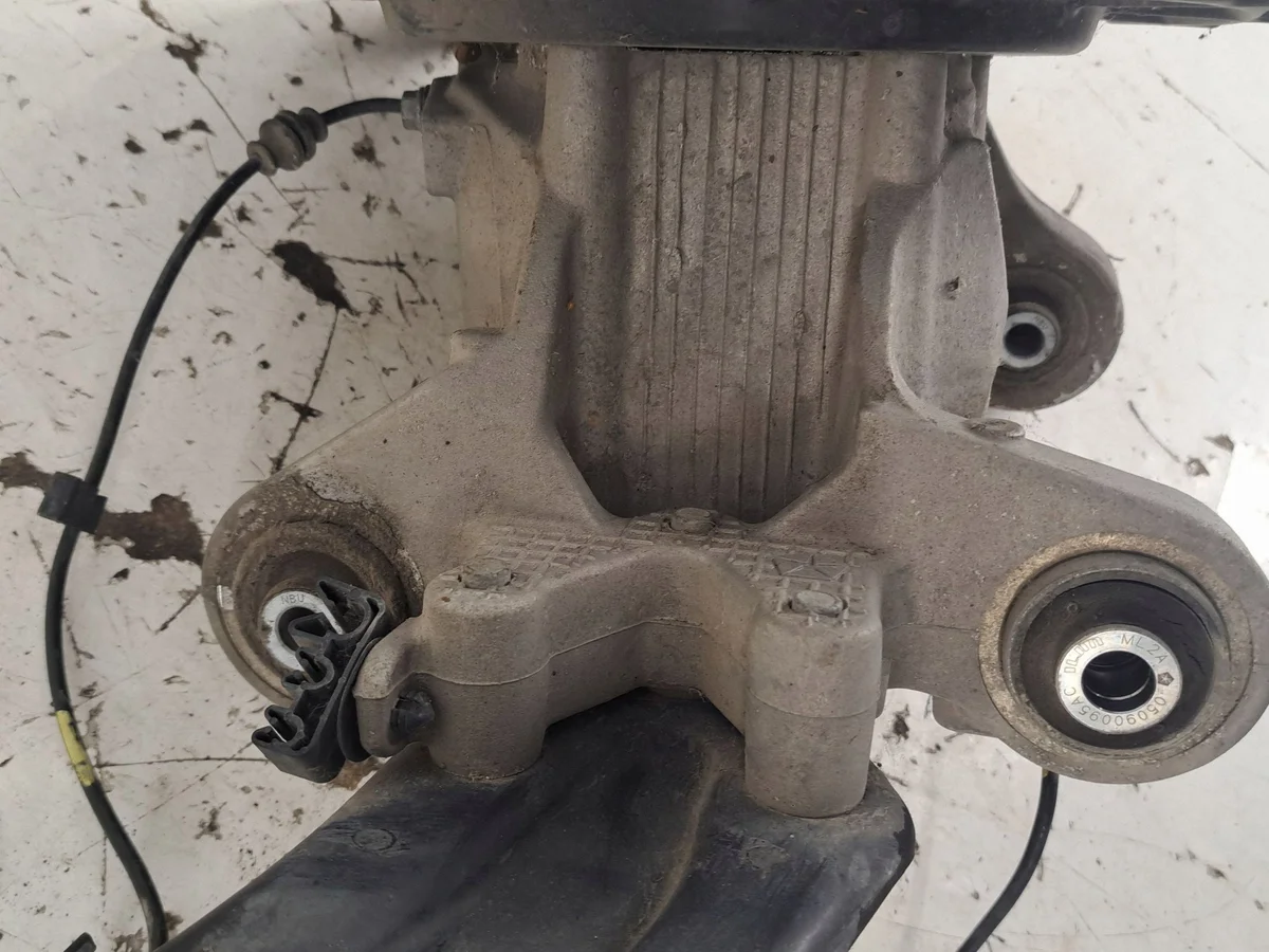 2019 Jeep Cherokee KL Hinterradnabe 5090071AE image 9