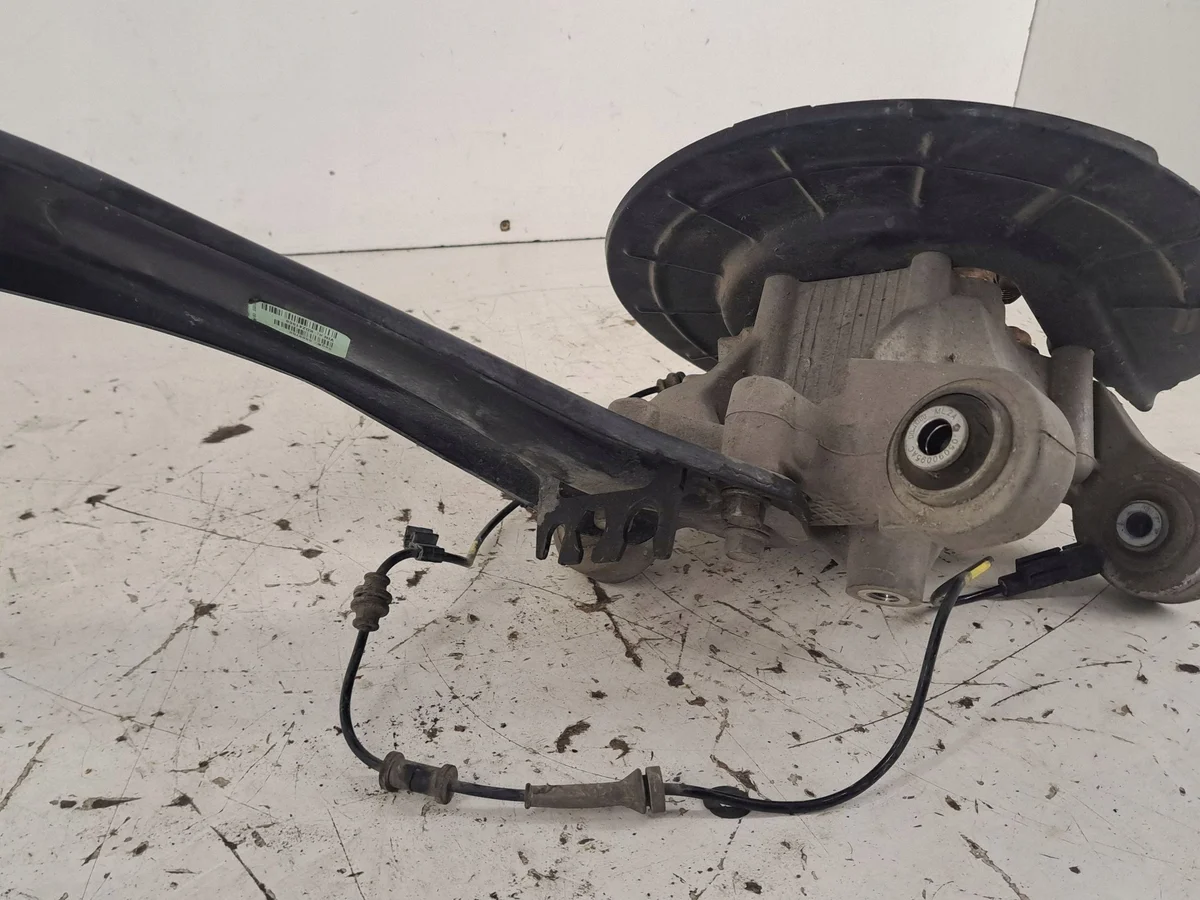 2019 Jeep Cherokee KL Hinterradnabe 5090071AE image 10
