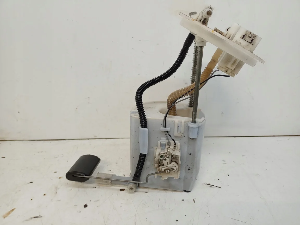 HYUNDAI I40 Kraftstoffpumpe Schwimmer 31110-3Z900 image 3