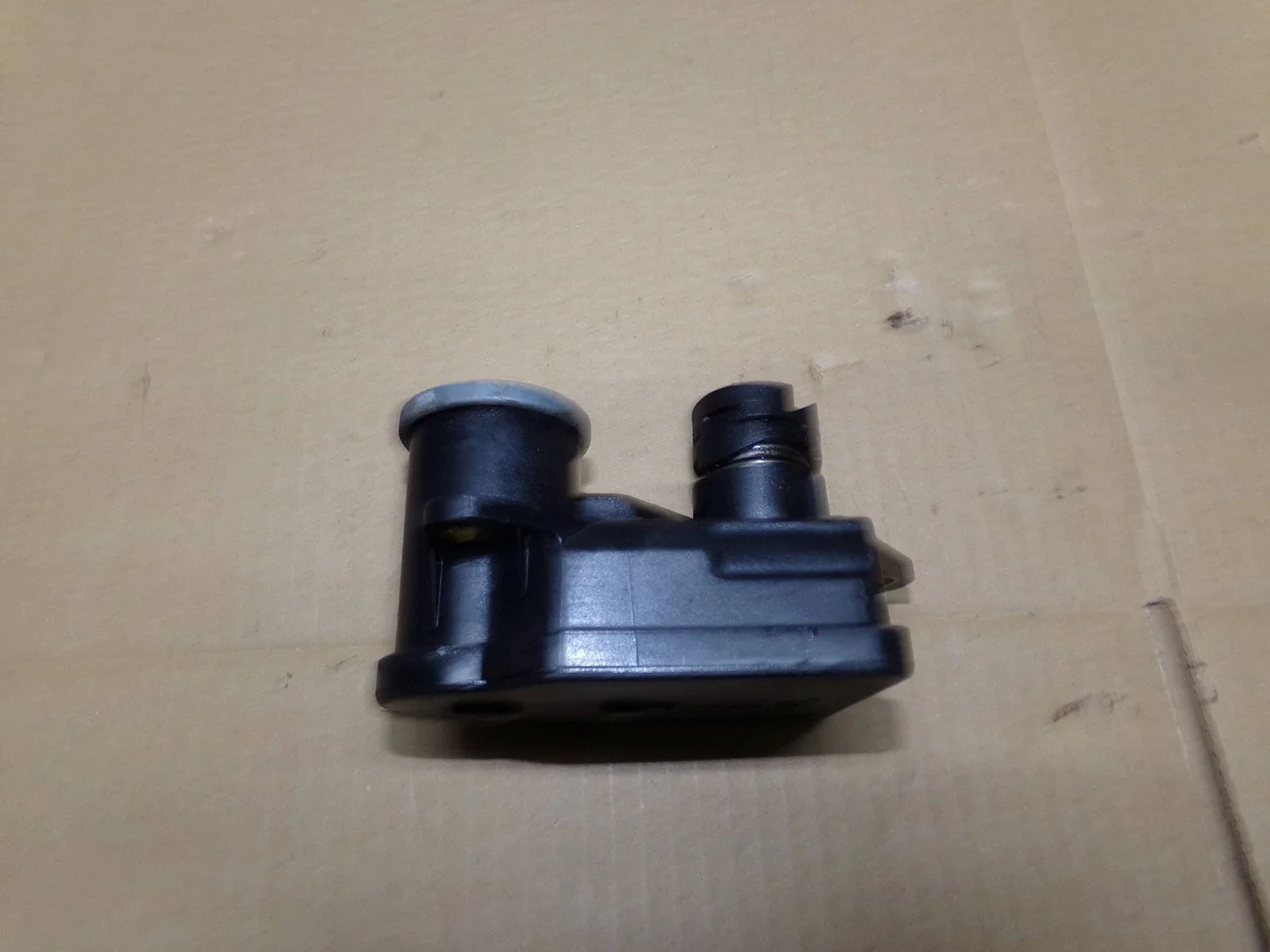 Regulador Colector Mitsubishi 6401500394 Usado