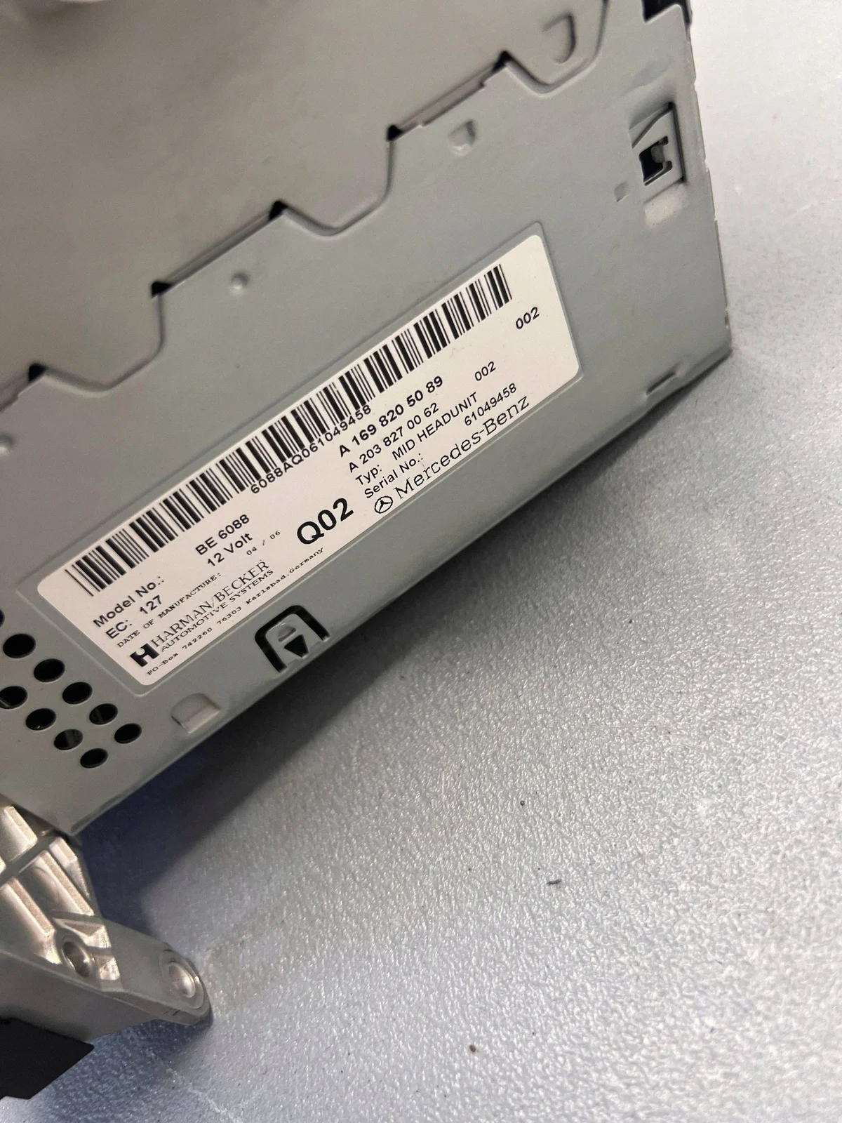 Radio Navigation Mercedes-Benz OE A1698205089 image 3