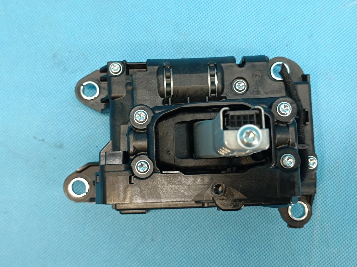 Audi A4 B9 Vaihdevalitsin 8W1713041Q image 7