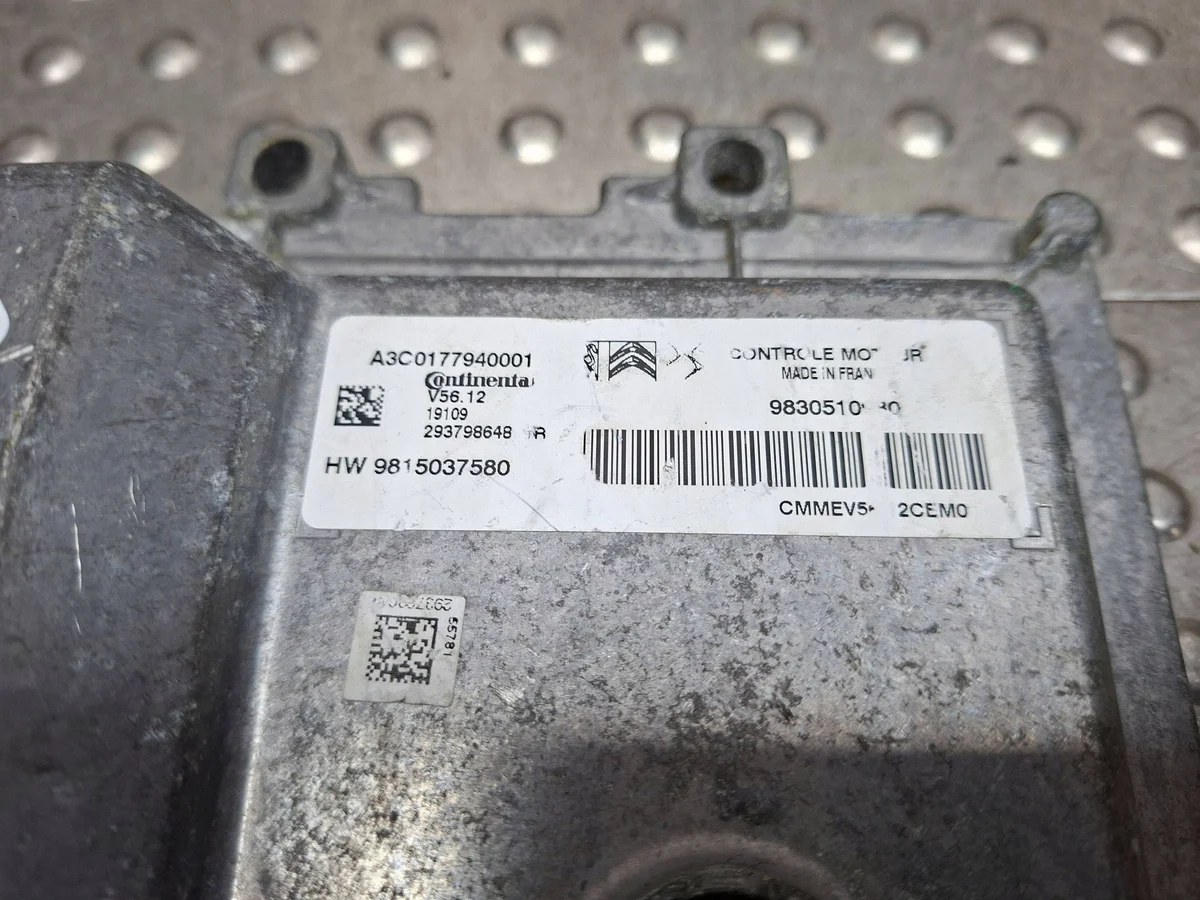 Engine Control Module 9815037580 for Citroen/Peugeot