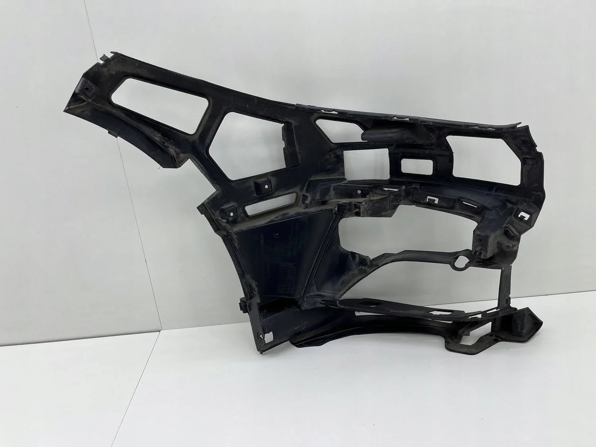 Stötfångarfäste vänster fram BMW 1 F40