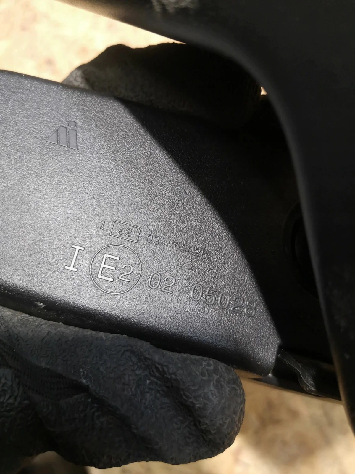 Peugeot Rifter Interior Mirror Housing image 4