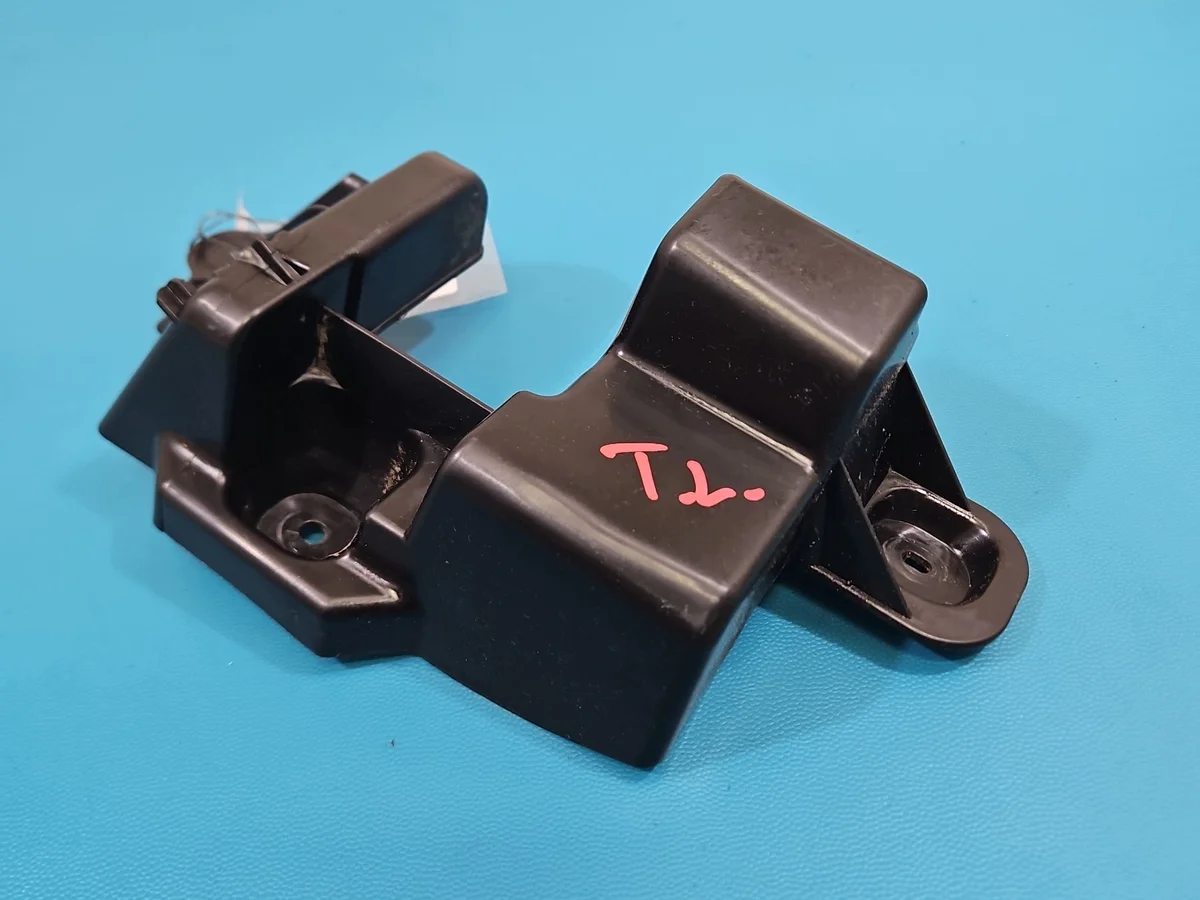 Supporto paraurti posteriore sinistro Renault Express