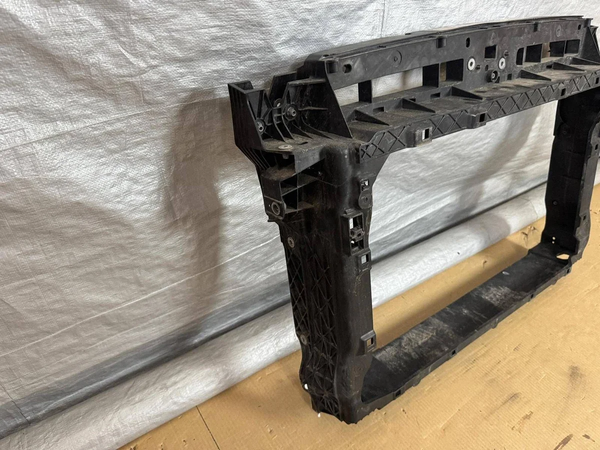 Refuerzo panel frontal Skoda Kodiaq