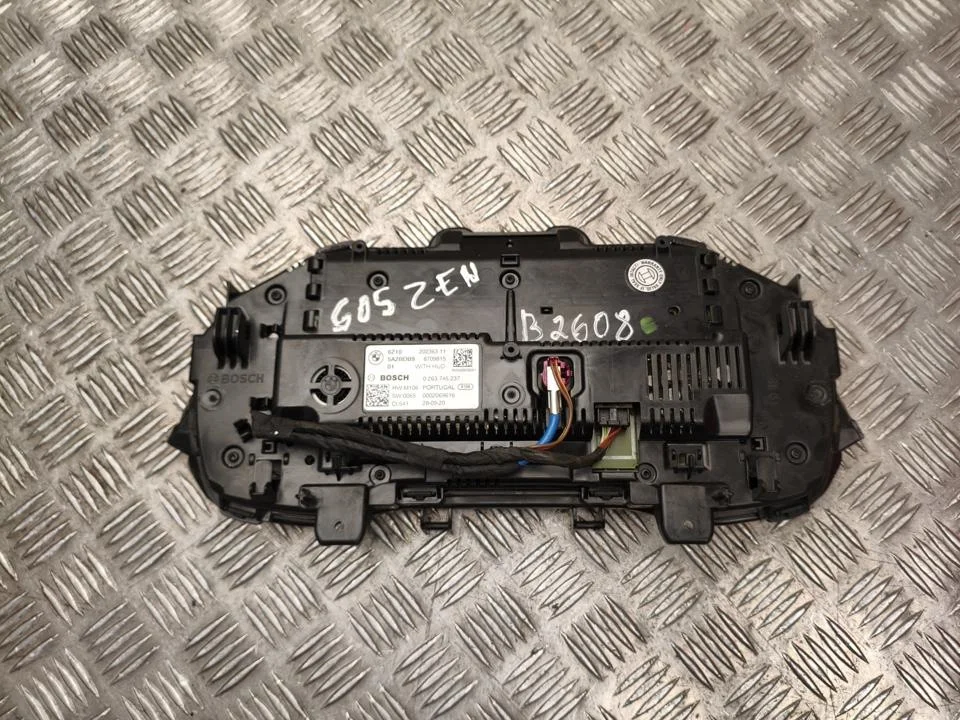 Tablero BMW X5 2021 5A2BDB9 Automático Usado image 4