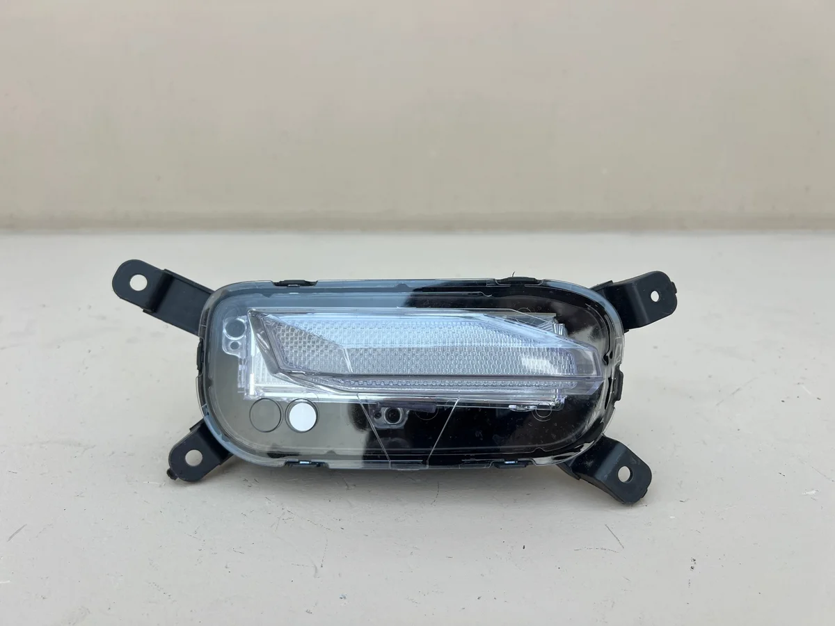 Hyundai Tucson 4 IV Halogen LED DRL Höger Fram