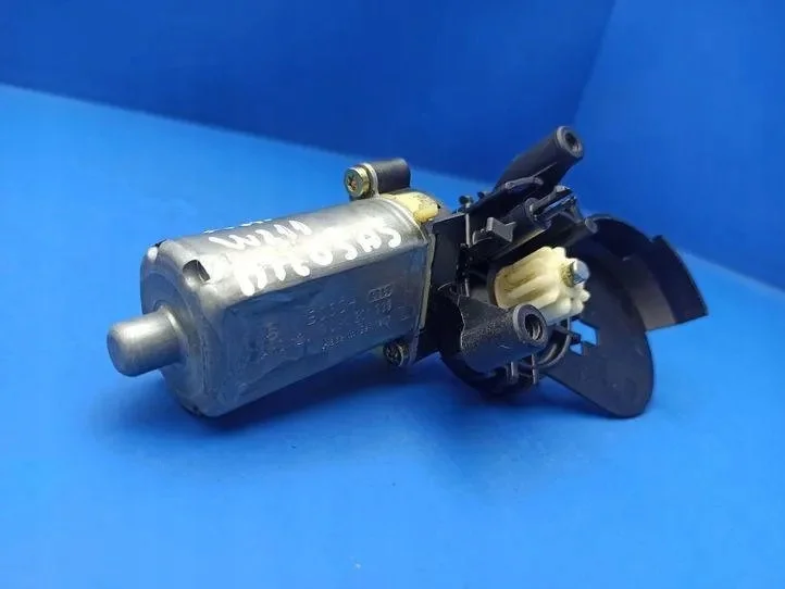 Motor do banco Mercedes-Benz E W211 A2118203142 image 7