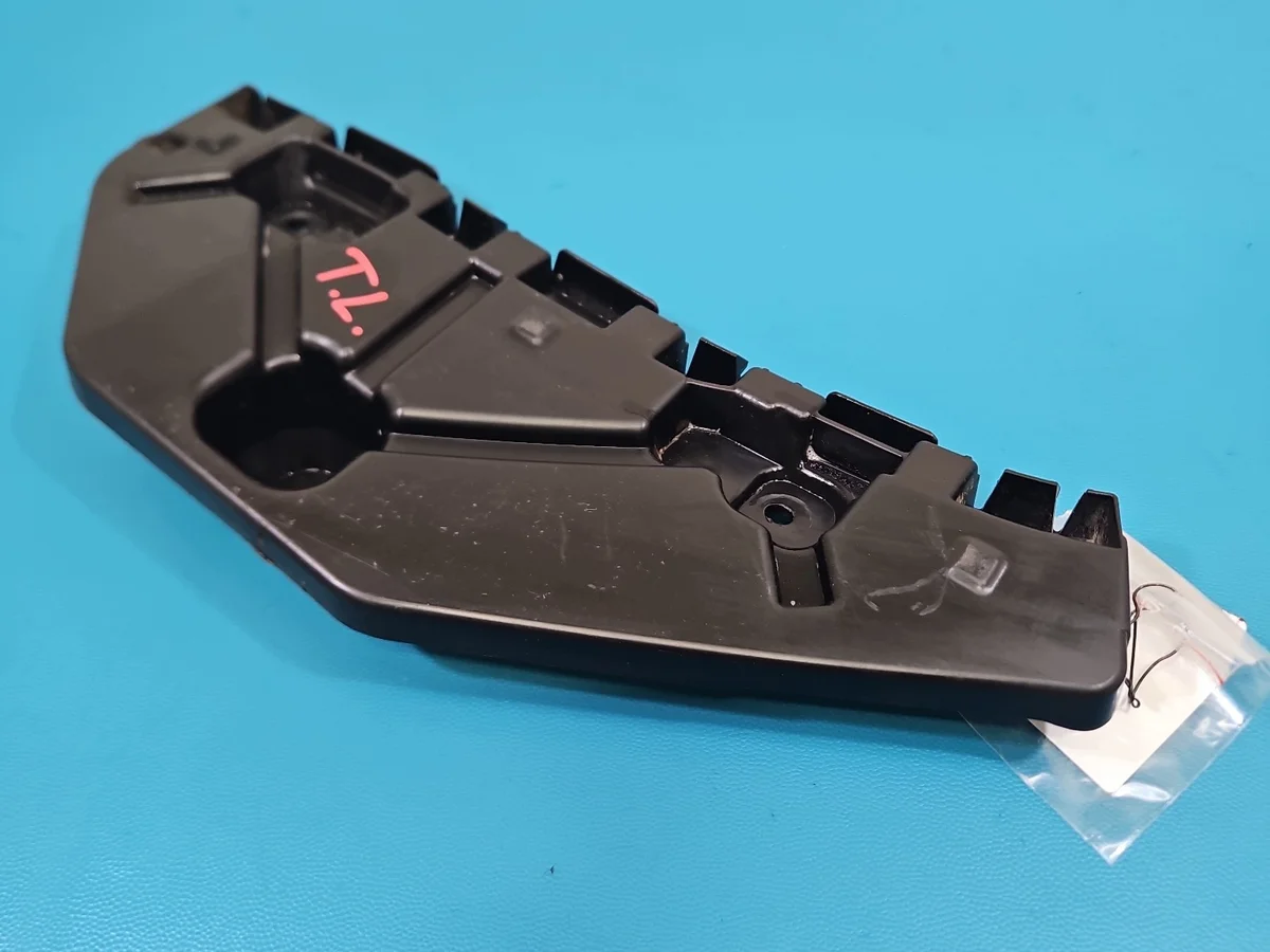 Supporto paraurti posteriore sinistro Renault Express