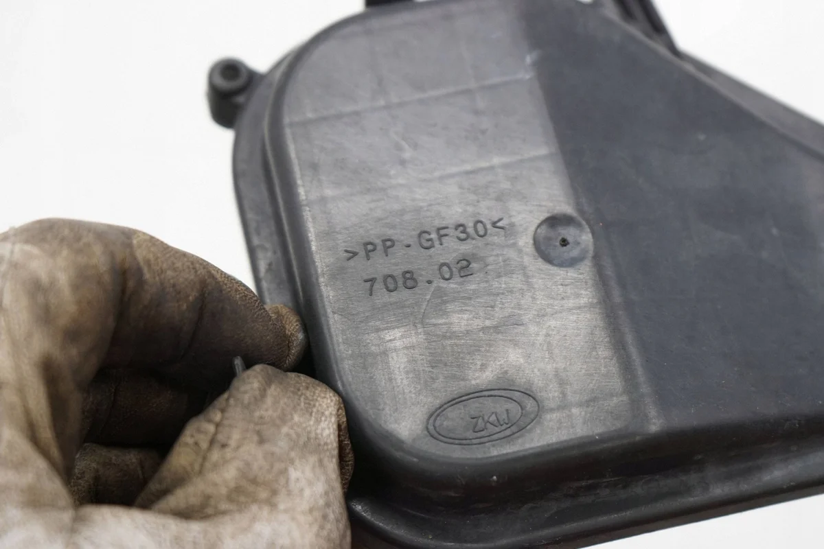 Audi Q3 8U 13R Täckt Lampa Fram 70802ACR