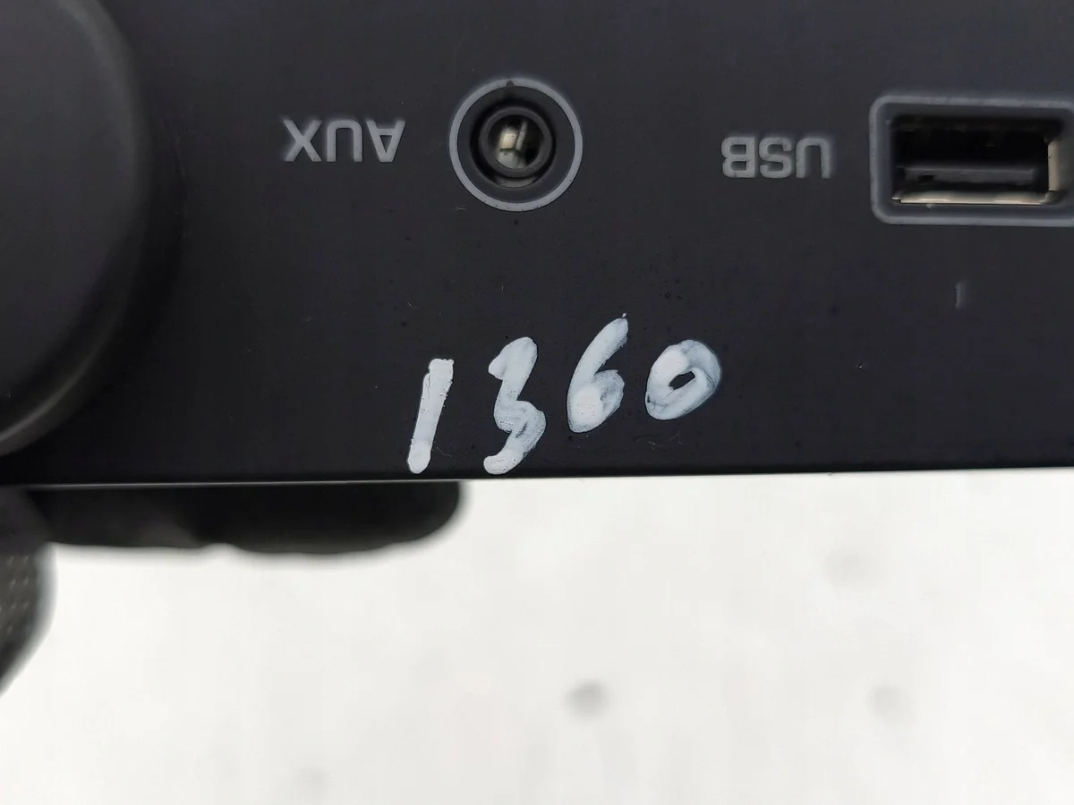 USB Socket Land Rover Range Rover Evoque L538 FK7219C166CC image 5