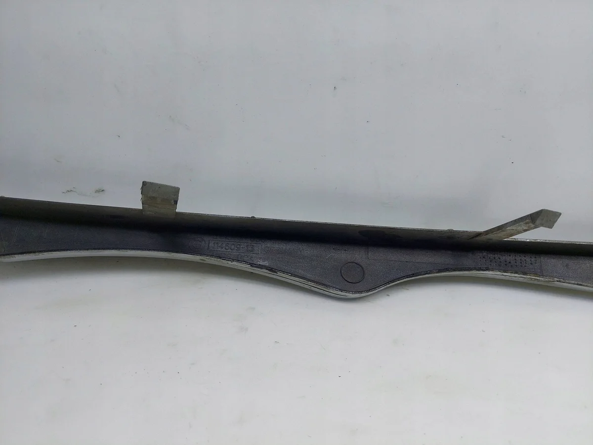 List för lampa höger fram BMW E46 image 7