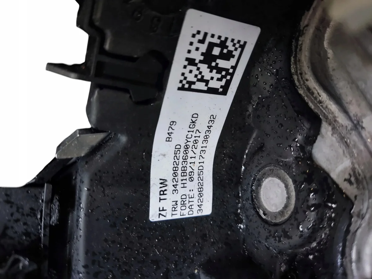 Ford Fiesta Mk8 Lenkrad Airbag Fahrerseite image 5