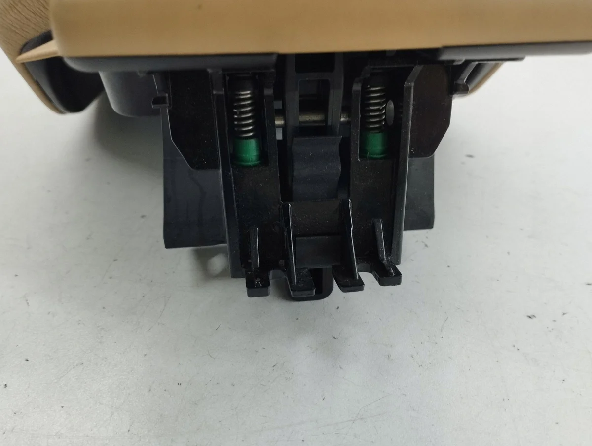 Porsche Cayenne 92A 2011 Accoudoir Console image 3