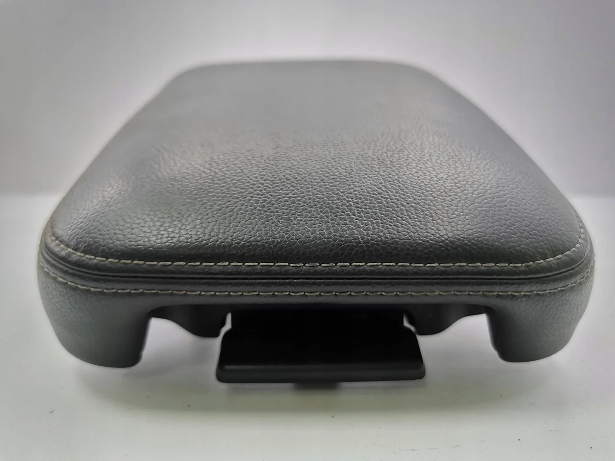 Honda CR-V 2014 Keskikonsolin kyynärnoja AMD87329 image 6