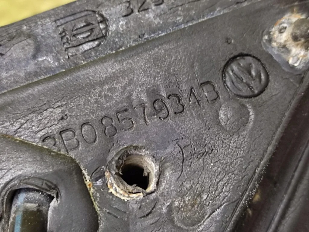 VW Passat B5 LIFT Spiegel Rechts 6 Pin image 10