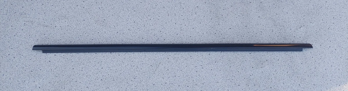 JEEP GRAND CHEROKEE WL 23-25 GARNITURE PORTE GAUCHE ARRIÈRE