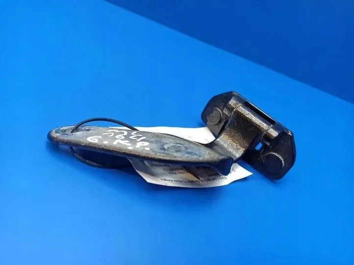Mercedes ML W164 Tailgate Hinges A1647400137 image 4