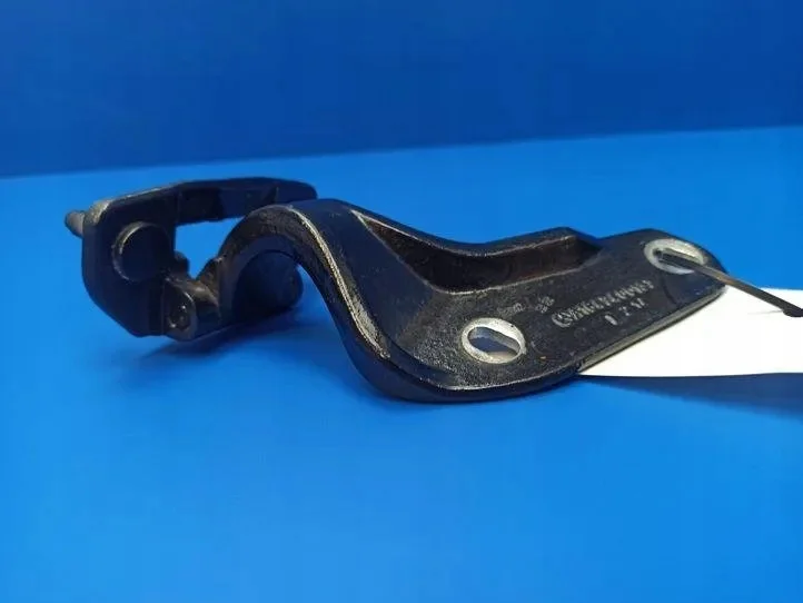 Mercedes ML W164 Tailgate Hinges A1647400137 image 10