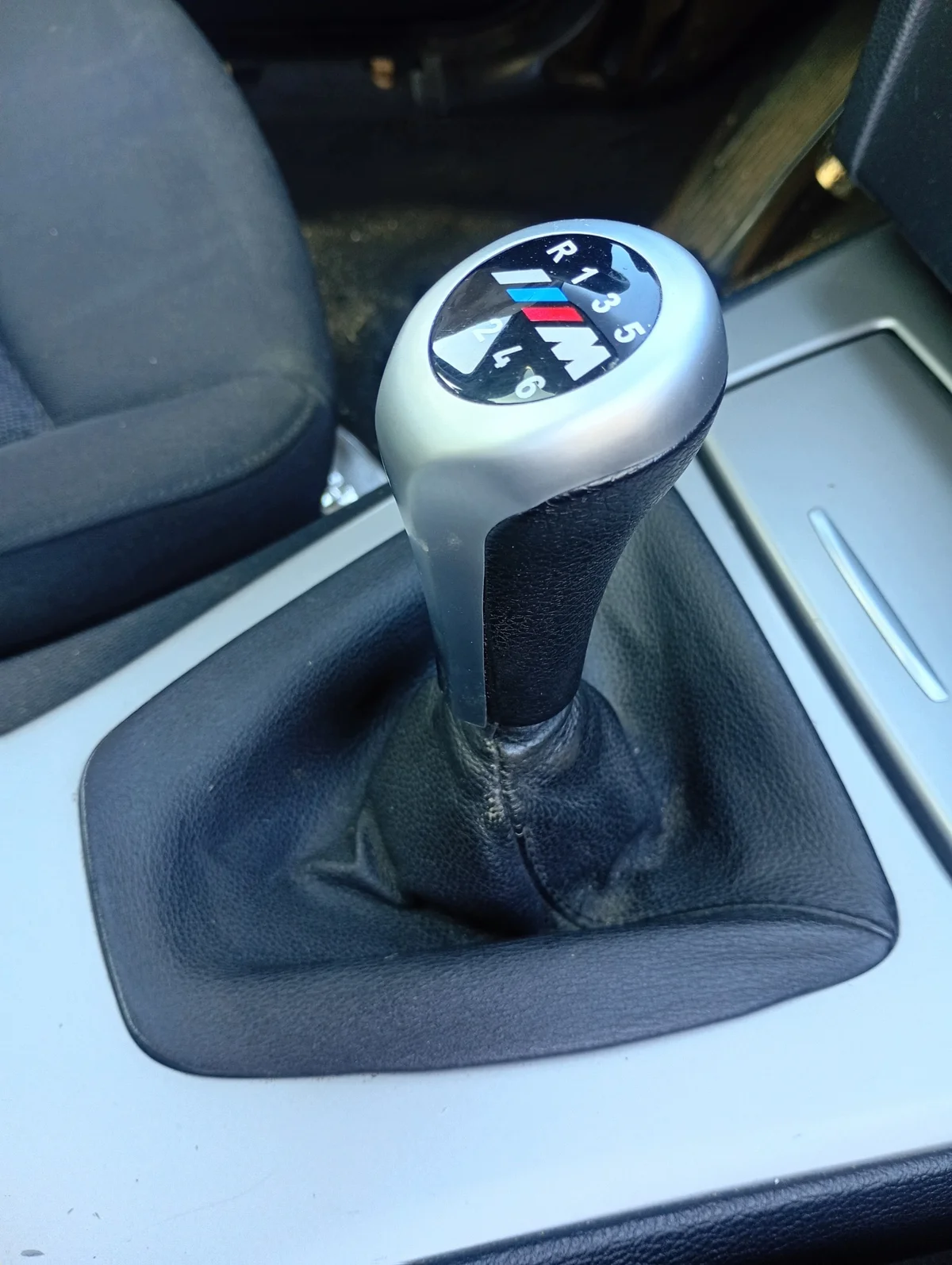 Vaihdekepin nuppi BMW 3 E91 06-07 MM-2708-48
