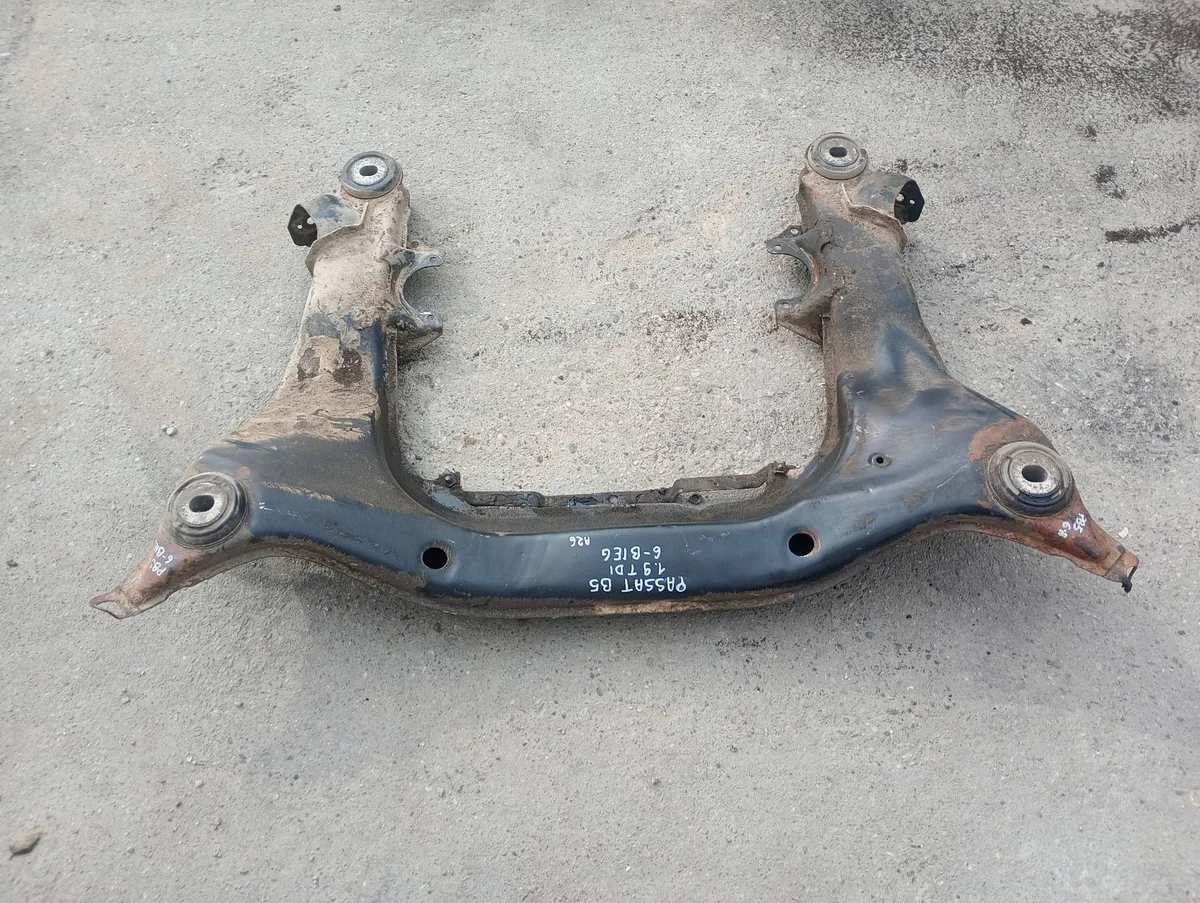 Telaio anteriore VW Passat B5 1.9 TDI VSJ1119